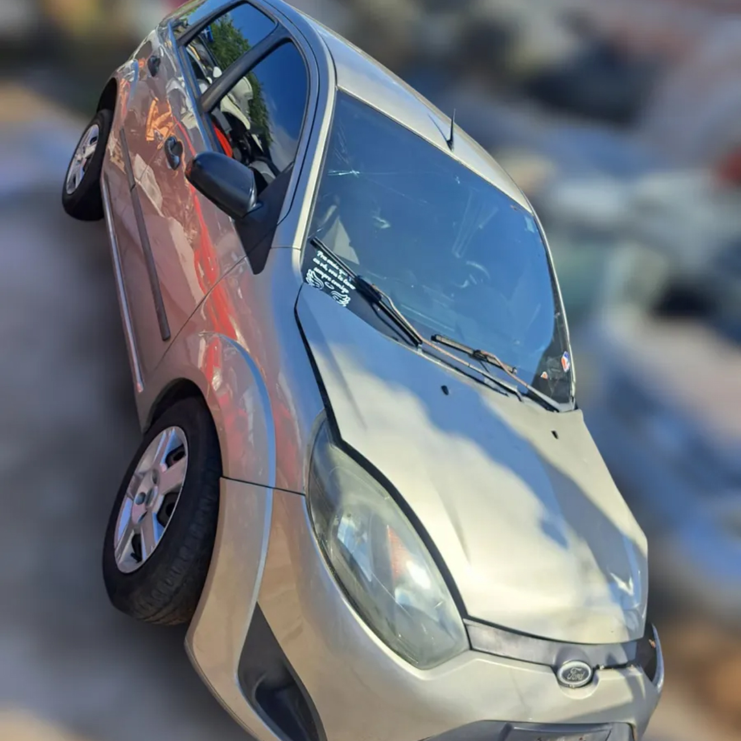 Sucata Ford Fiesta 1.0 2011 2012 2013 Para Retirada De Peças (Usado)