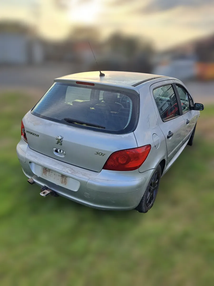 Sucata Peugeot 307 2008 2.0 Automatico Retirada De Peças (Usado) - Imagem 3