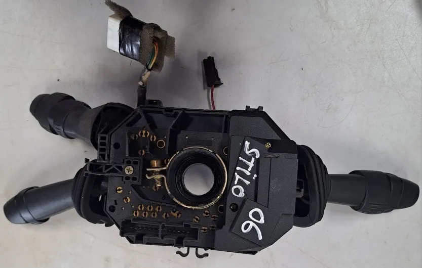 Chave De Seta Fiat Stilo Completa 1.8 Com Piloto Automatico (Usado) - Imagem 3