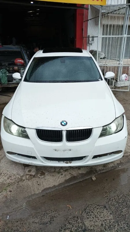 Bmw 325i 6c 2007 - Sucata Para Retirada De Peças (Usado) - Imagem 5