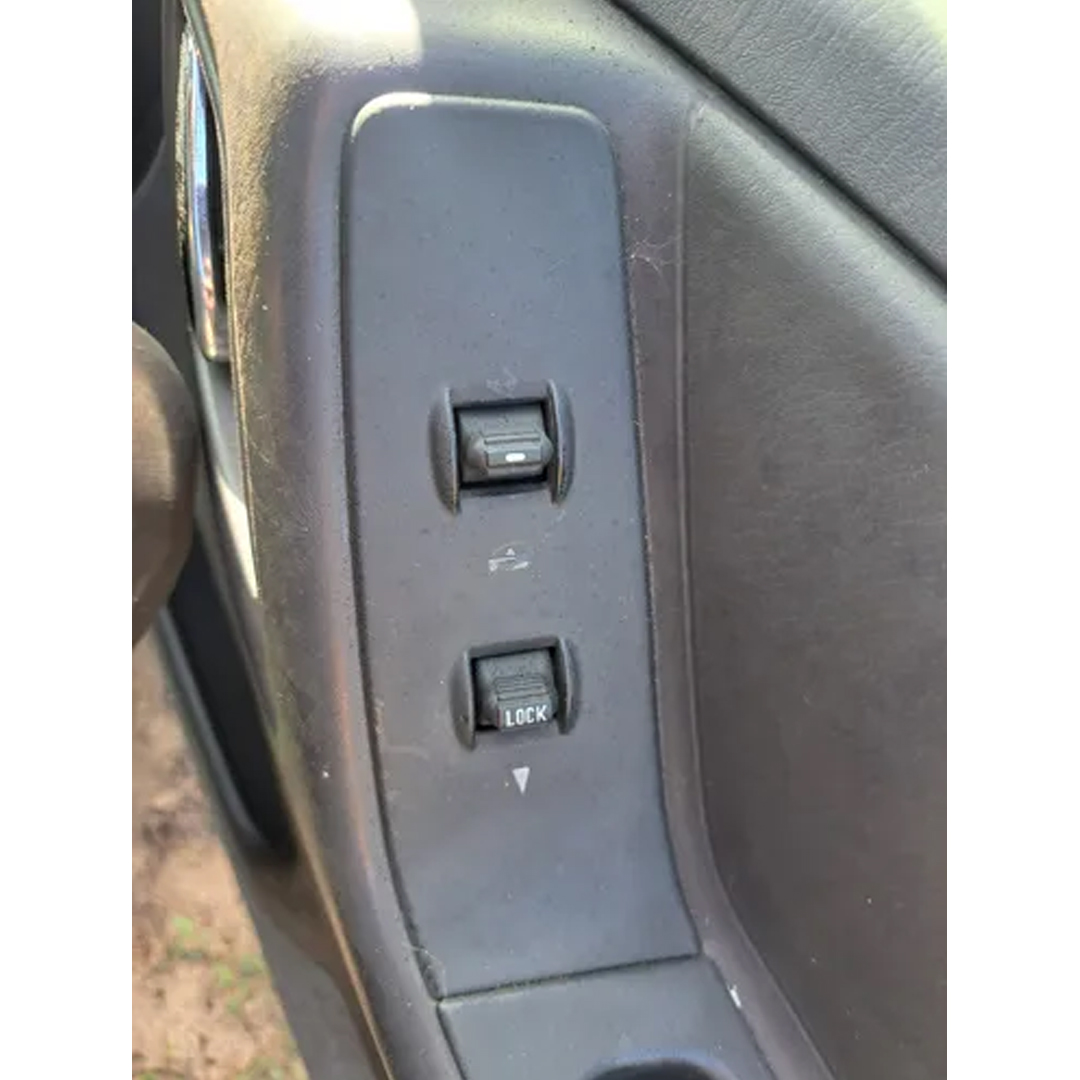 Comando Vidro Elétrico Dianteiro Direito Cherokee Laredo 2000