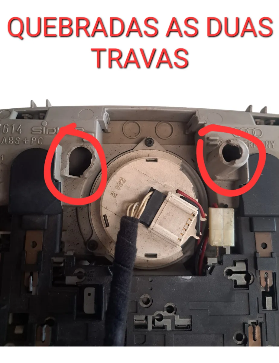 Comando Teto Solar Luz Cortesia Audi A3 2004 Com Avaria (Usado)